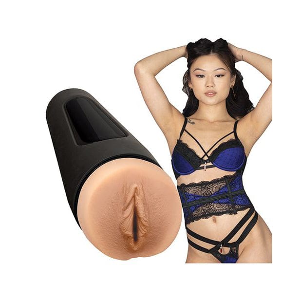 Doc Johnson - Main Squeeze Ultraskyn Pussy Stroker Masturbator Lulu Chu (Beige) Masturbator Vagina (Non Vibration)