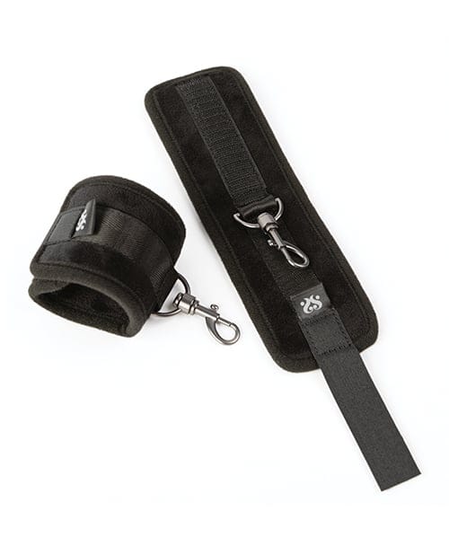 Sei Mio - Sensually Secured Velvet Handcuffs (Black) SEM1002 CherryAffairs