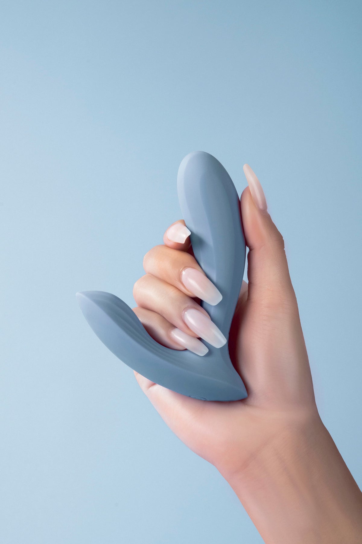 Svakom - Erica App-Controlled Wearable Couples Vibrator CherryAffairs